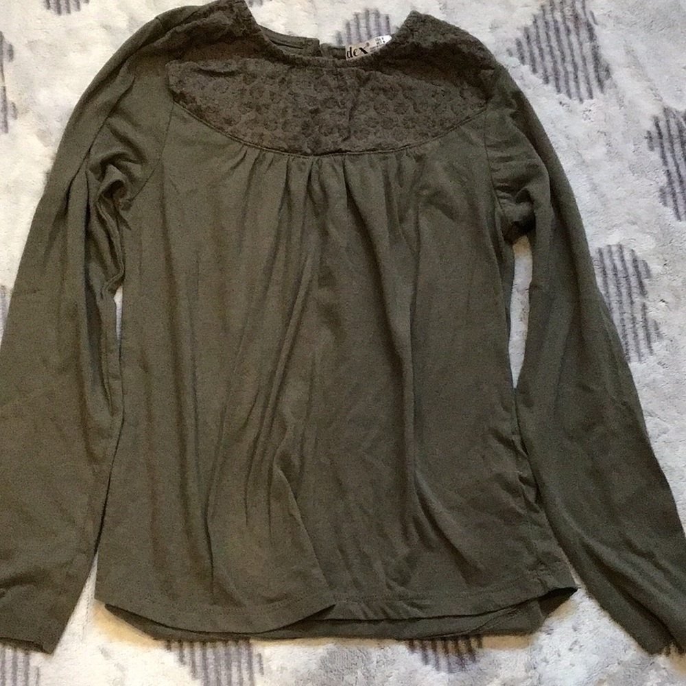 Dark sage long sleeve✨✨✨✨